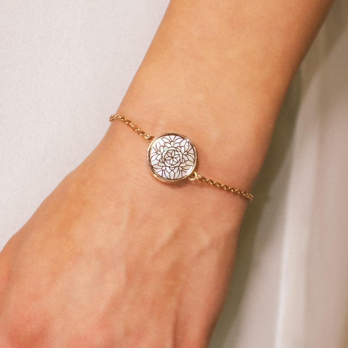 Casida Perlmutt Armband Aromaschmuck